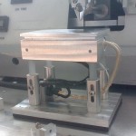 Hotplate for wthermosonic wedge bonding