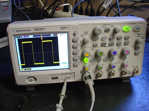 My new oscilloscope – the Agilent DSO1014A | MightyOhm